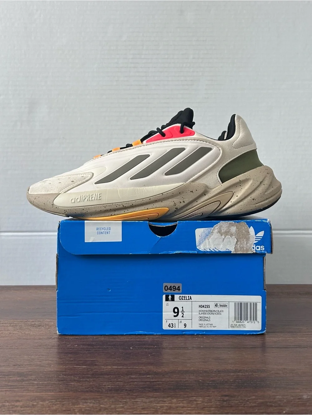Adidas Ozelia Wonder White Orbit Green Core Black M9.5/W10.5